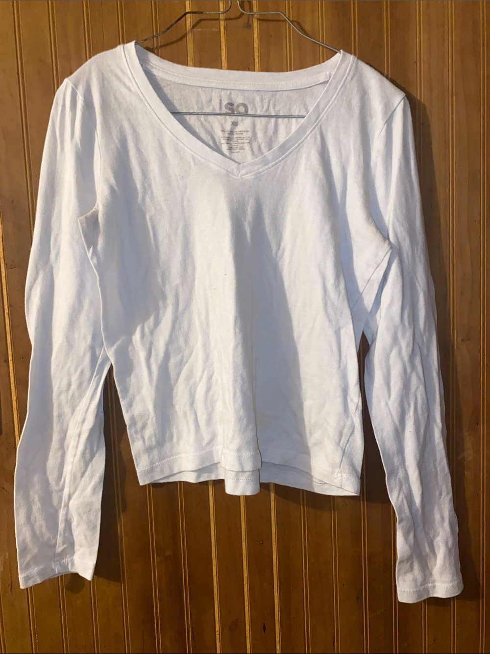 Women's White Long-Sleeve V-Neck Top - Picture 1 of 3